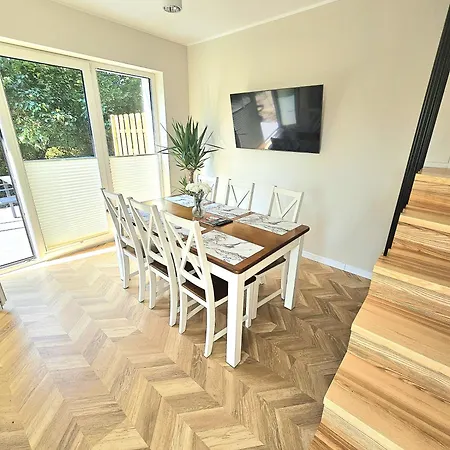 M&k Przystan Swibno Apartment *