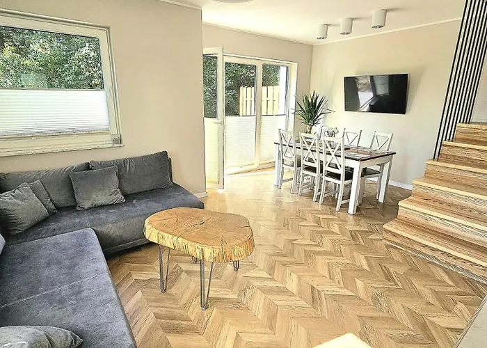 M&k Przystan Swibno غدانسك