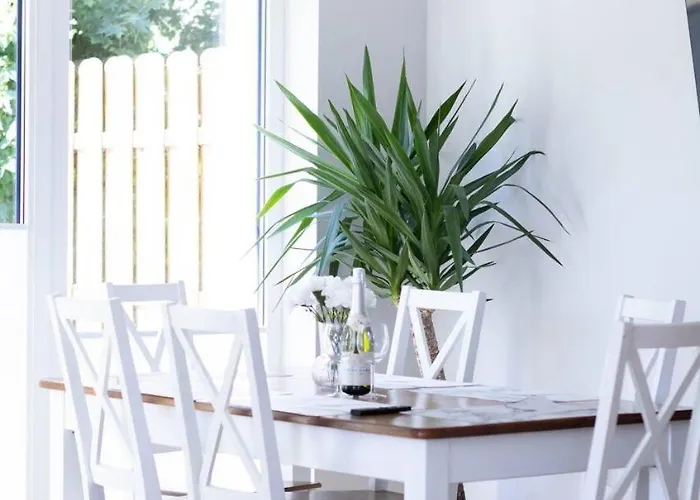 M&k Przystan Swibno Apartment *